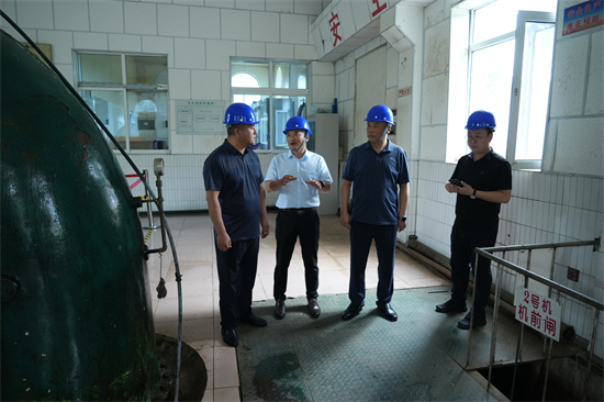 集团防汛督导检查组深入泉林公司开展防汛专项督导检查（4）.jpg