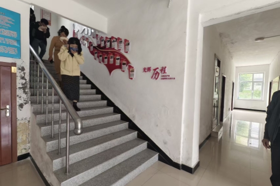 1760143440915017.jpg 营林处开展消防演练(2).jpg